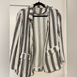 Black and white stripped blazer